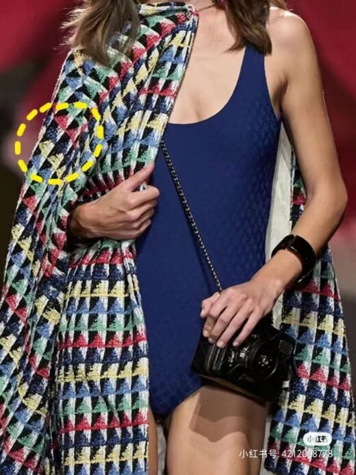 香奈儿2023三角图腾